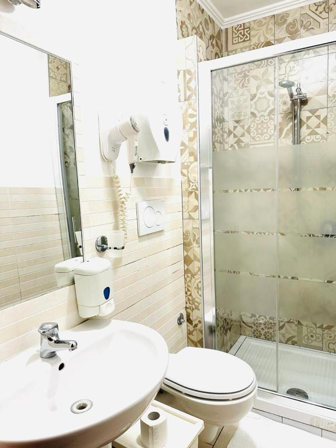 Rome Star Guesthouse Termini Eksteriør bilde